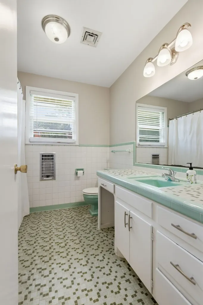 461 Manley Drive Nashville TN 37220
