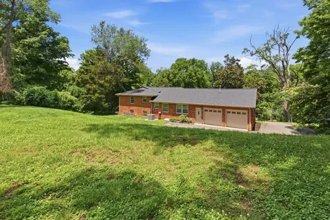 461 Manley Drive Nashville TN 37220