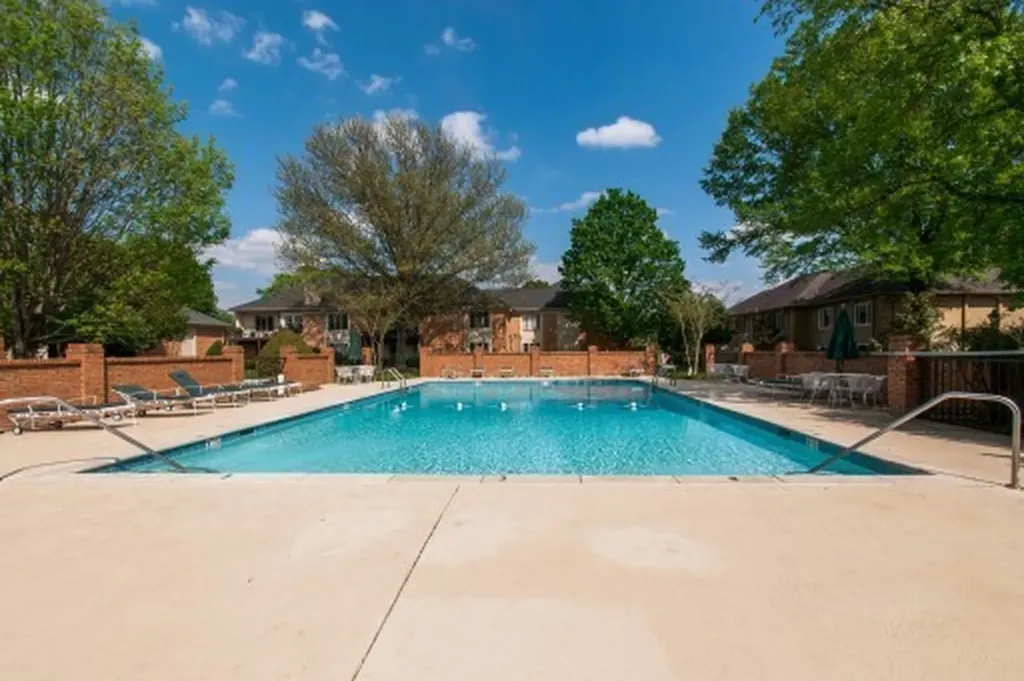 4487 Post Place Nashville TN 37205