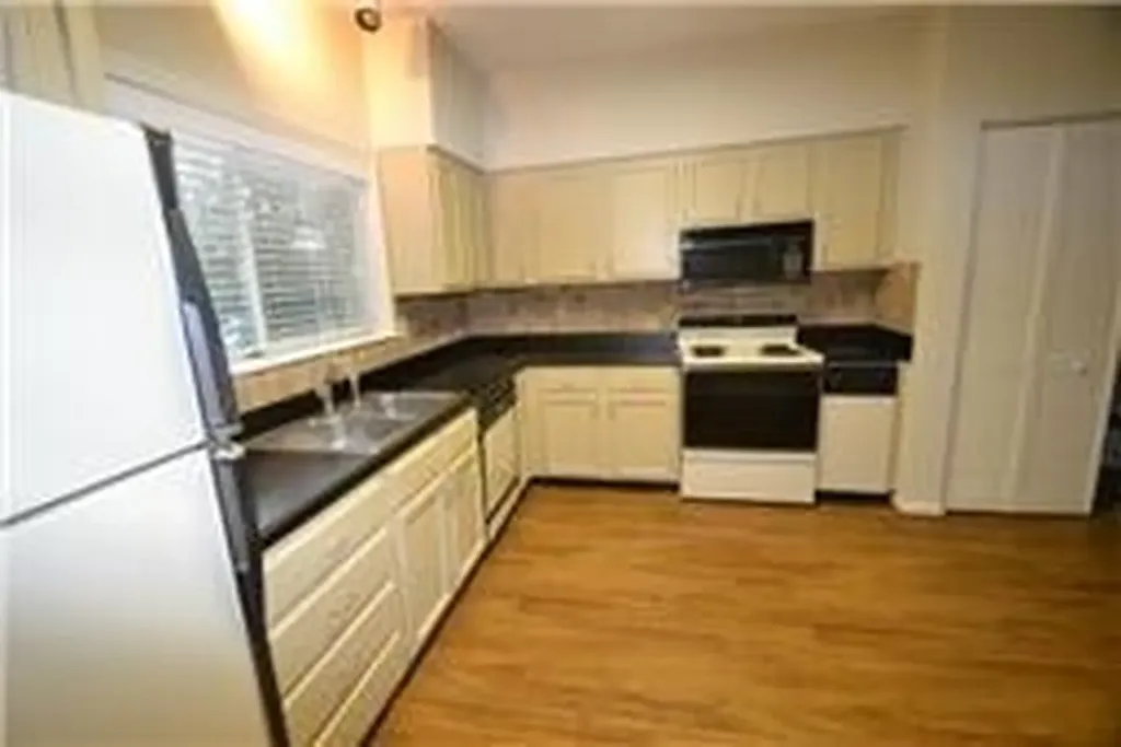 4487 Post Place Nashville TN 37205