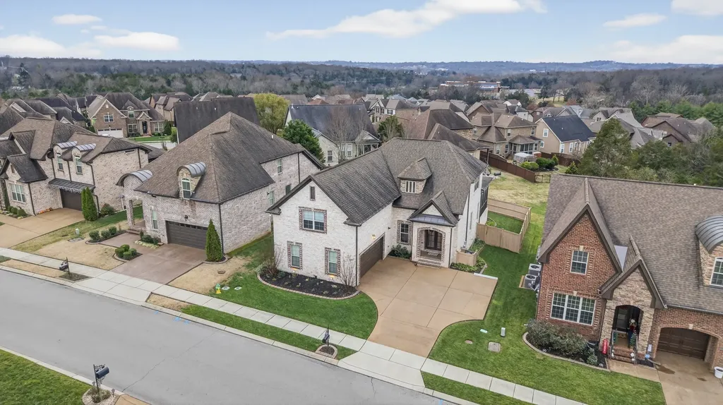 607 Southshore Point Mount Juliet TN 37122