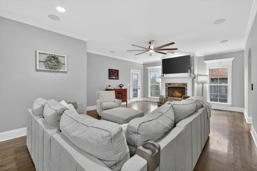 607 Southshore Point Mount Juliet TN 37122