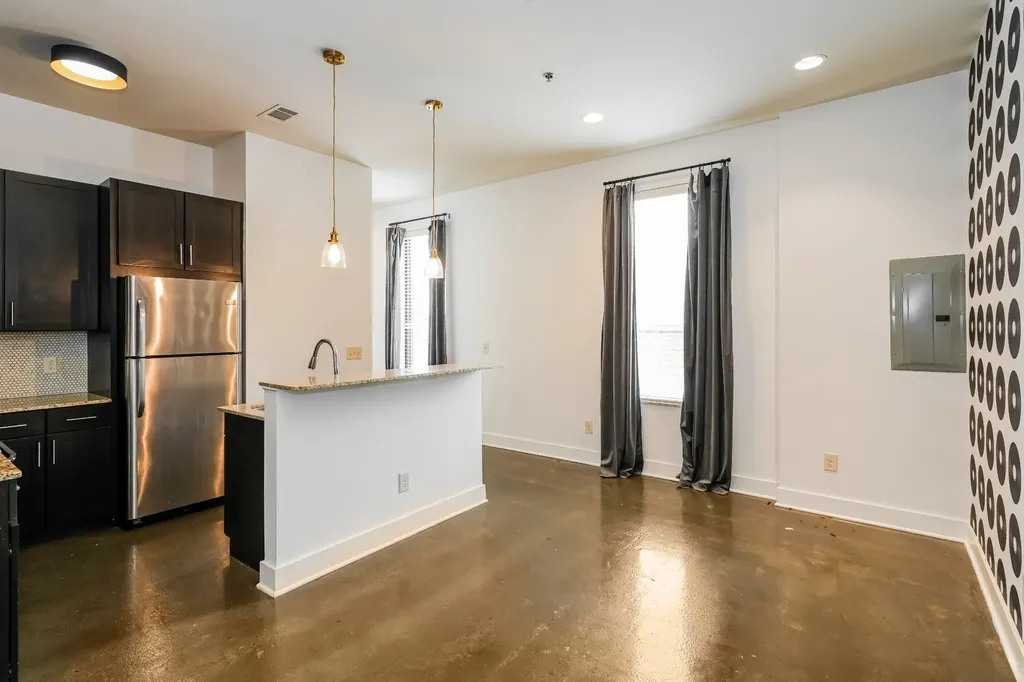 210 30th Ave, N Nashville TN 37203