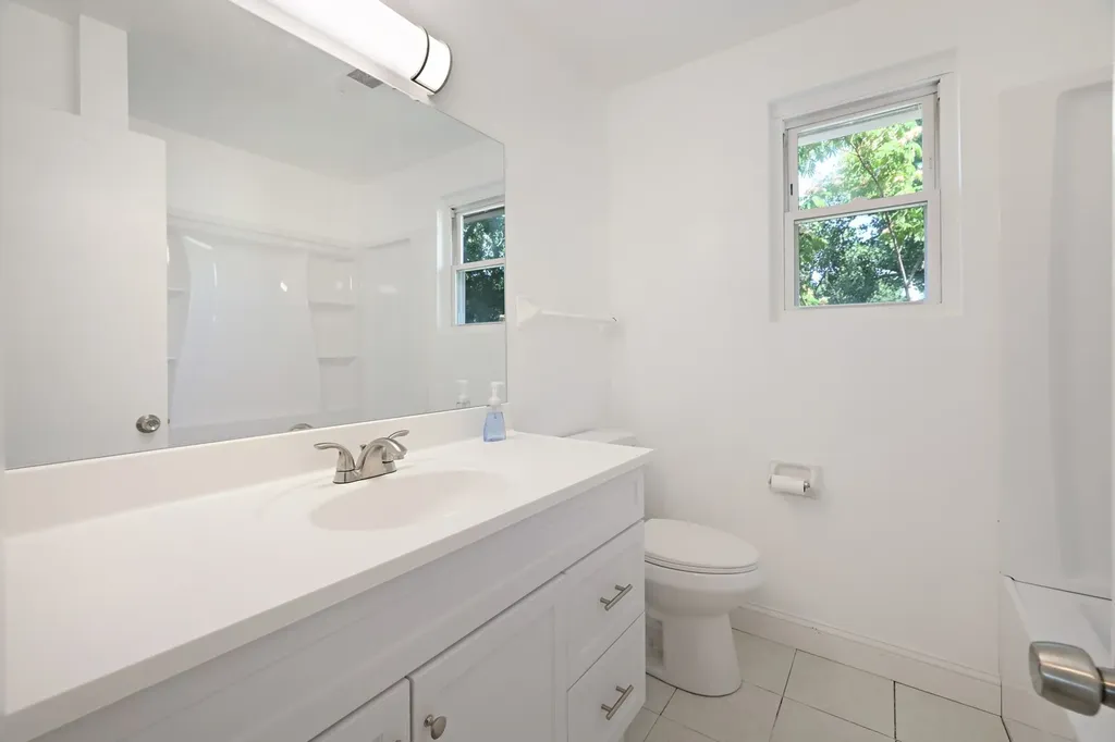 557 Cathy Jo Circle Nashville TN 37211