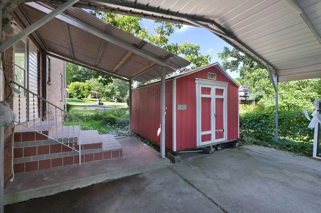 557 Cathy Jo Circle Nashville TN 37211