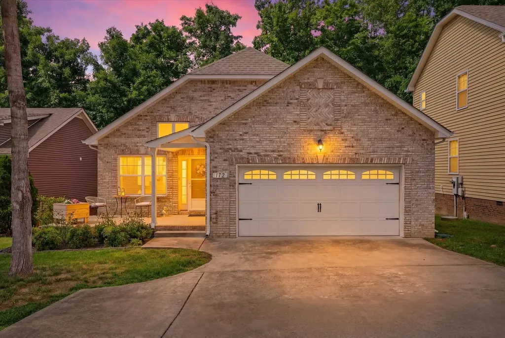 172 Porters Bluff Road Clarksville TN 37040