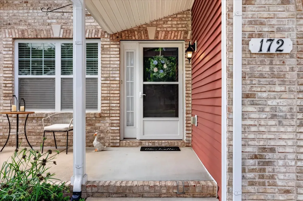 172 Porters Bluff Road Clarksville TN 37040