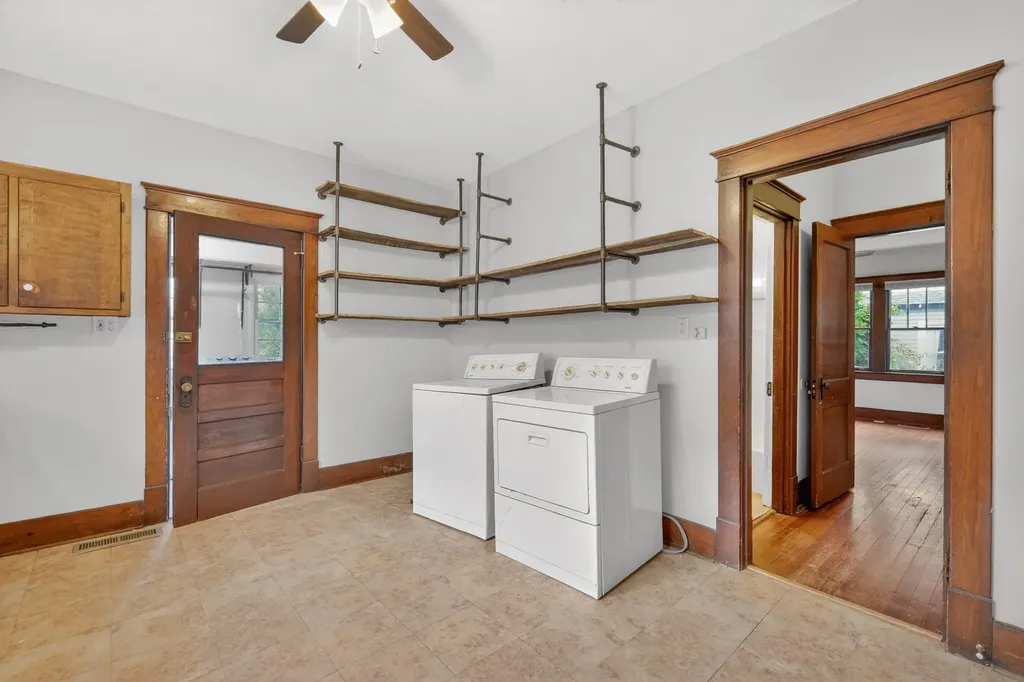 1609 Shelby Avenue Nashville TN 37206