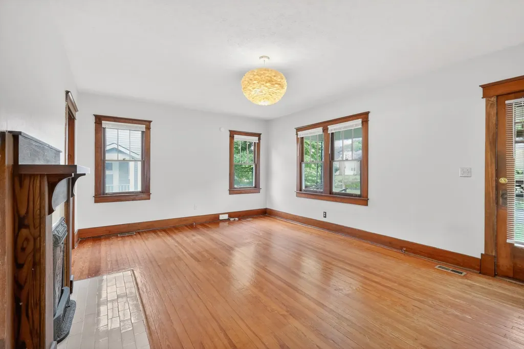 1609 Shelby Avenue Nashville TN 37206