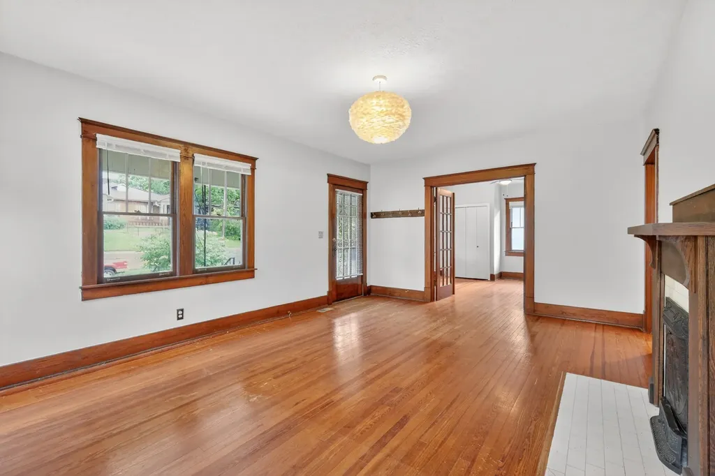 1609 Shelby Avenue Nashville TN 37206