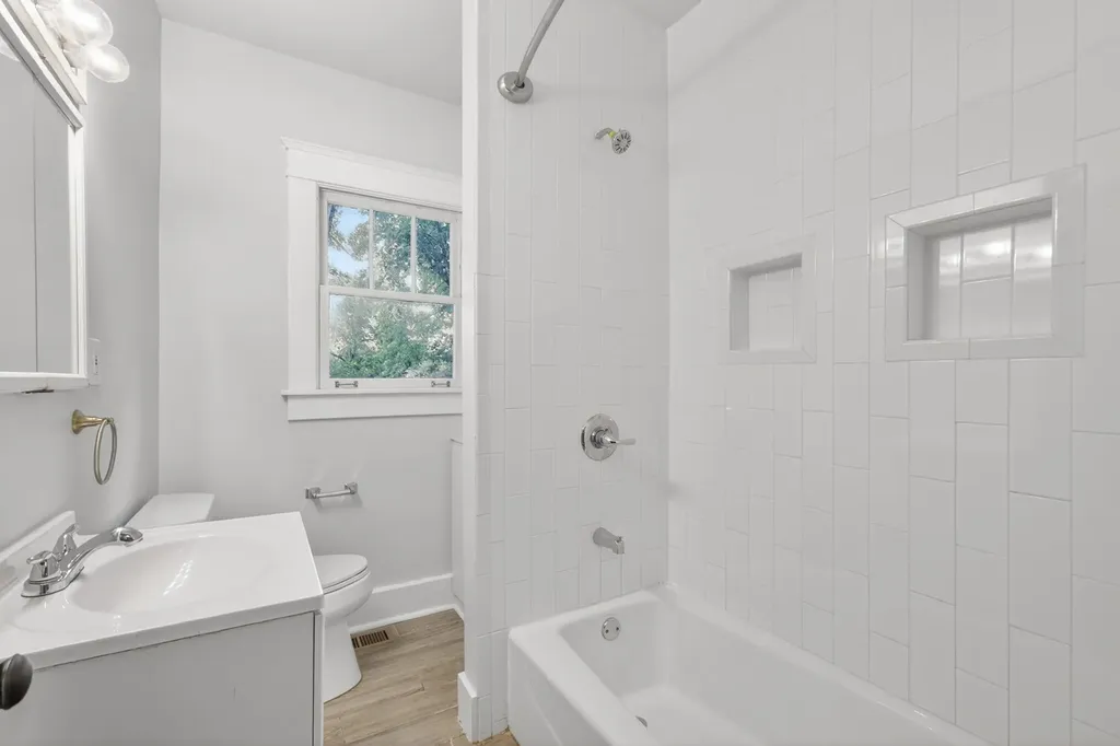 1609 Shelby Avenue Nashville TN 37206
