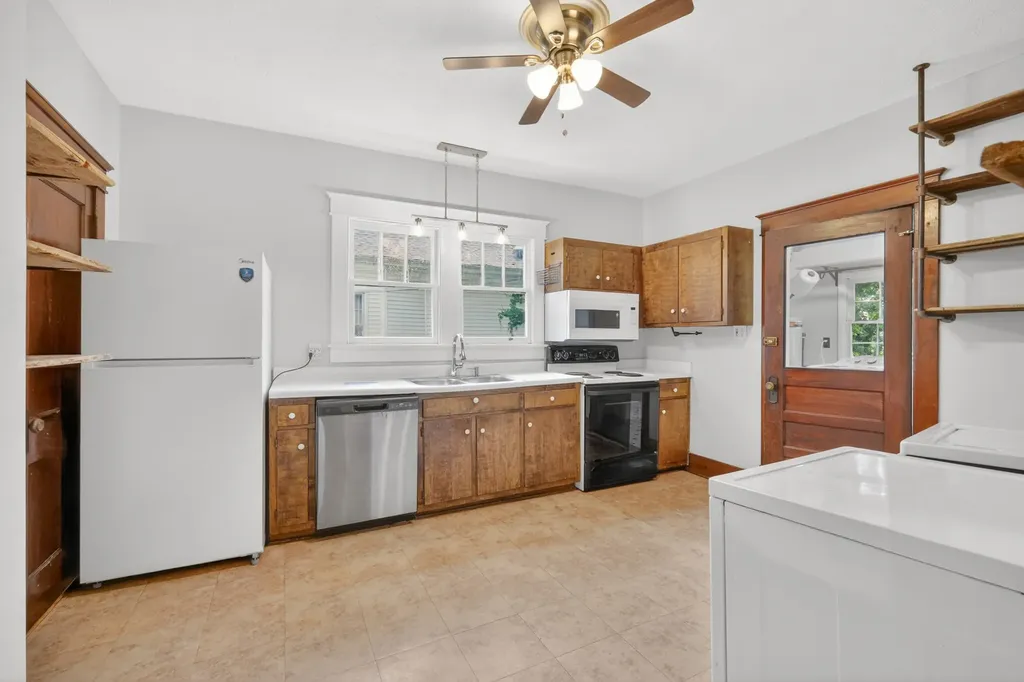 1609 Shelby Avenue Nashville TN 37206