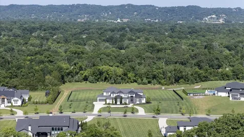 1297 Broad Oaks Drive Brentwood TN 37027