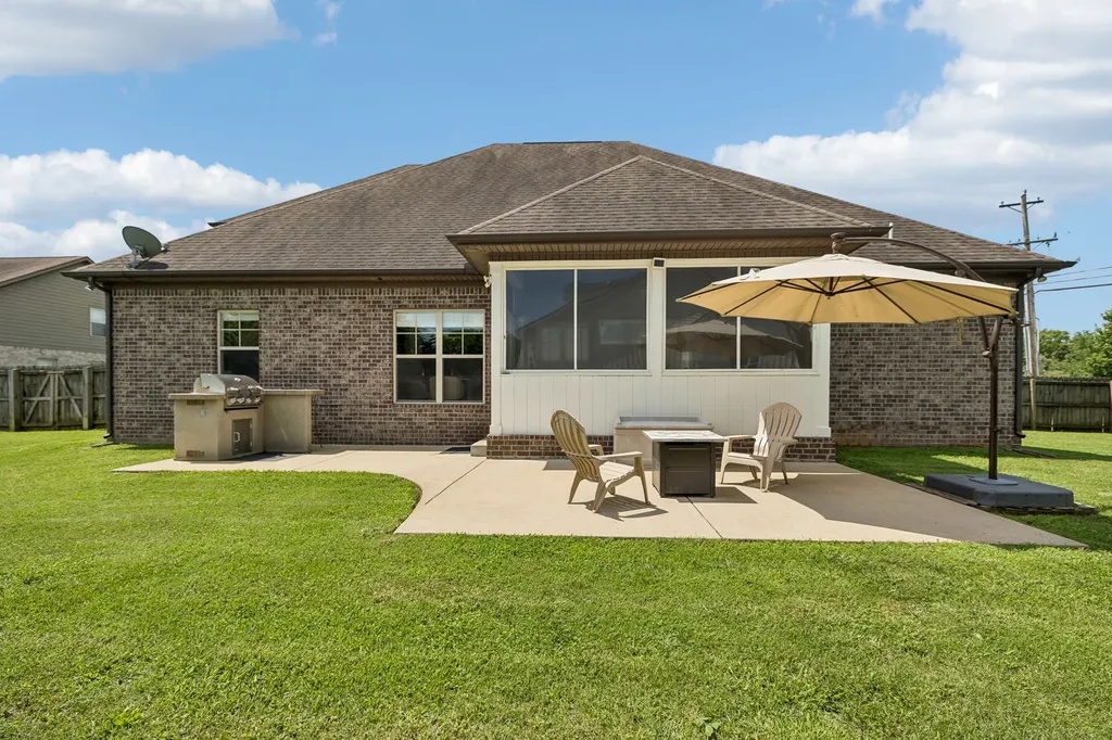 2222 Clays Mill Drive Murfreesboro TN 37129
