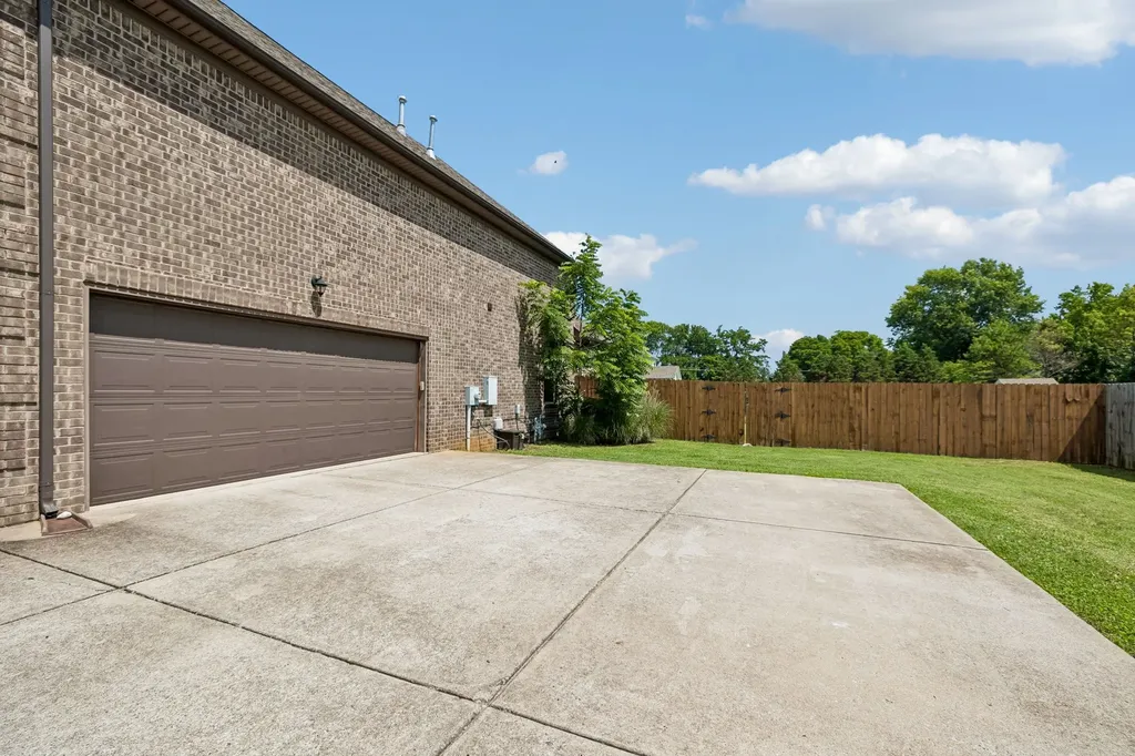 2222 Clays Mill Drive Murfreesboro TN 37129