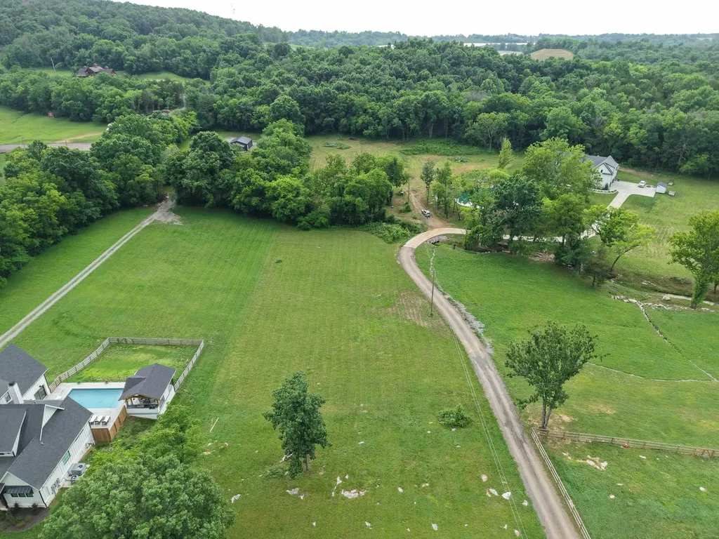 2740 Callis Road Lebanon TN 37090