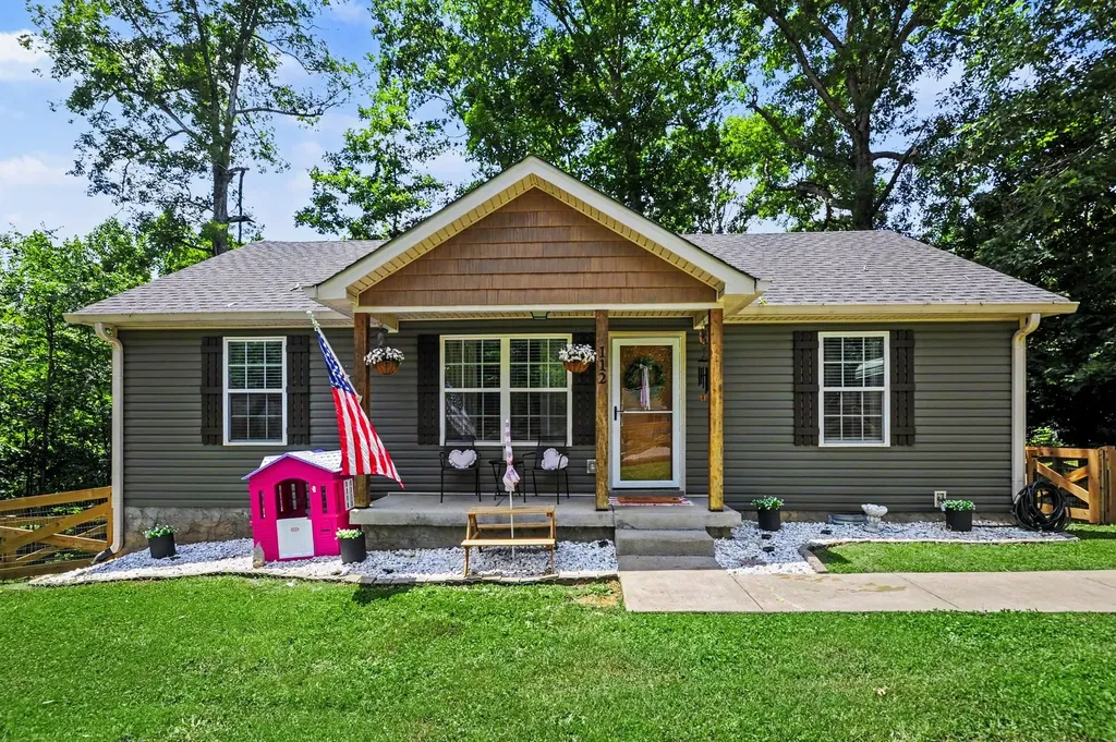 112 Jupiter Drive Ashland City TN 37015