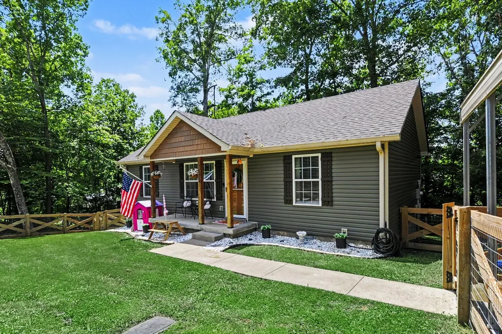 112 Jupiter Drive Ashland City TN 37015