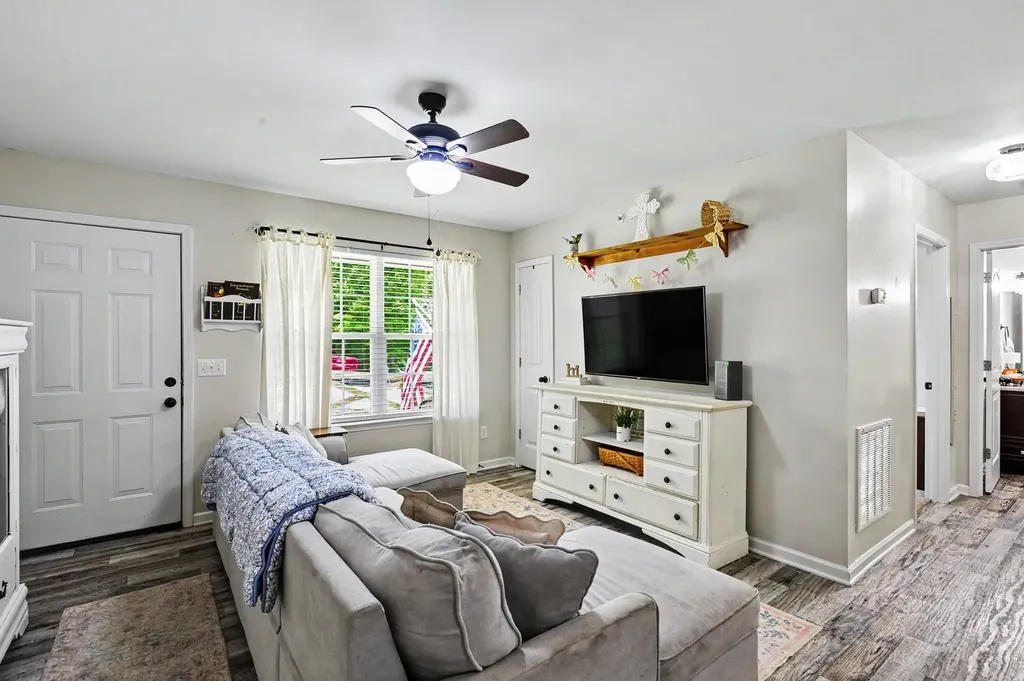 112 Jupiter Drive Ashland City TN 37015
