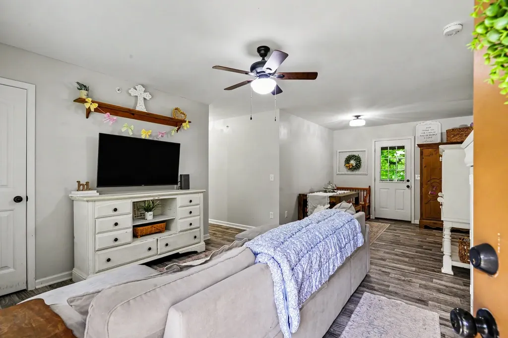 112 Jupiter Drive Ashland City TN 37015