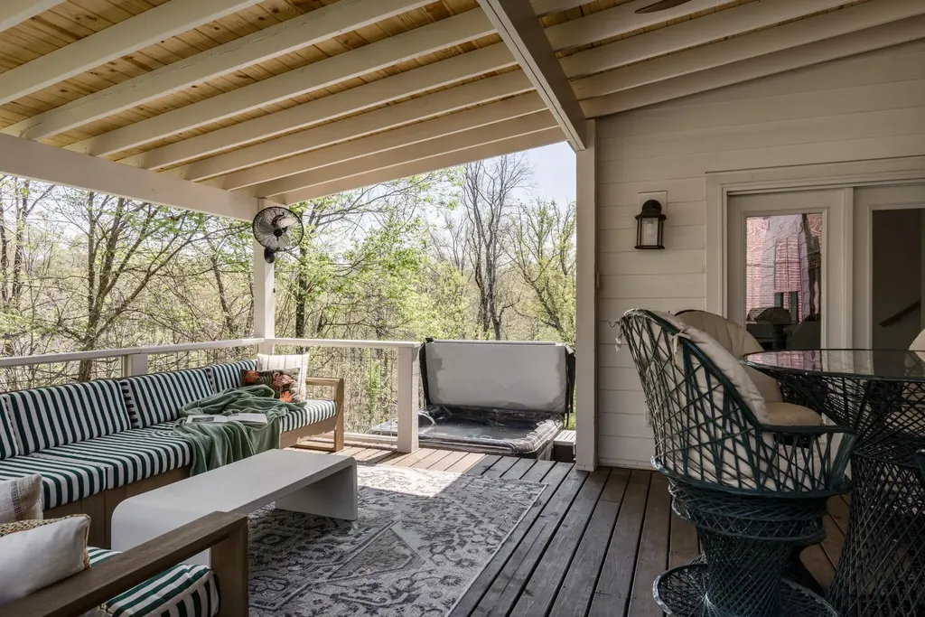 8033 Still Spring Ridge Drive Nashville TN 37221
