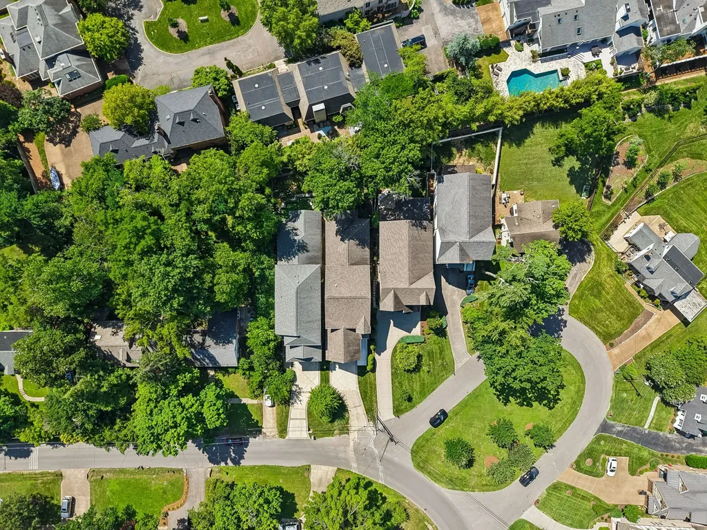 3815A Woodmont Lane Nashville TN 37215