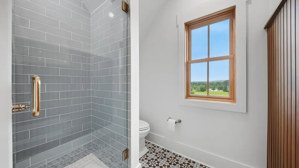 346 Palmer Rock Quarry Road Graysville TN 37338