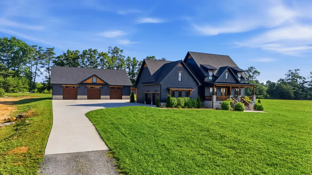 346 Palmer Rock Quarry Road Graysville TN 37338