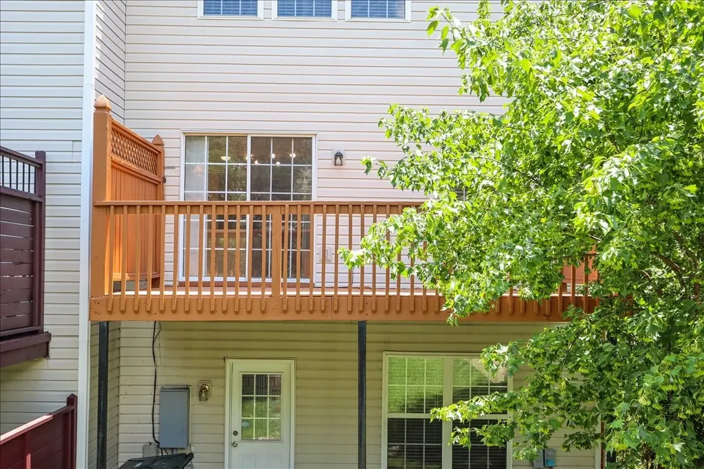 7252 Highway 70 S Nashville TN 37221