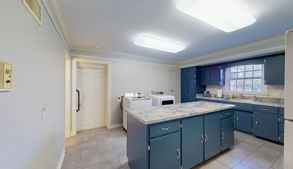 3700 Moreland Drive, NE Cleveland TN 37312