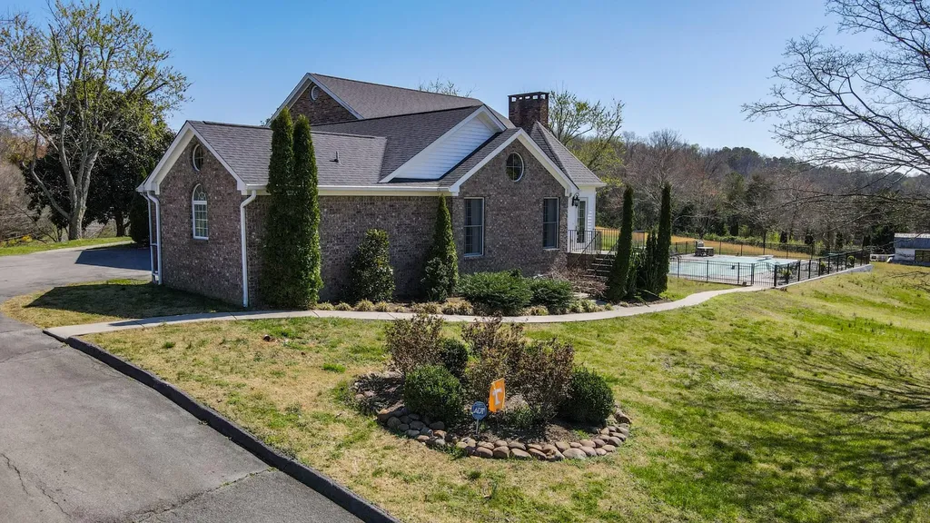 3700 Moreland Drive, NE Cleveland TN 37312