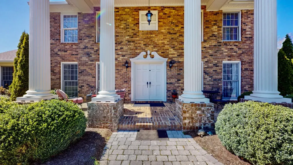 3700 Moreland Drive, NE Cleveland TN 37312