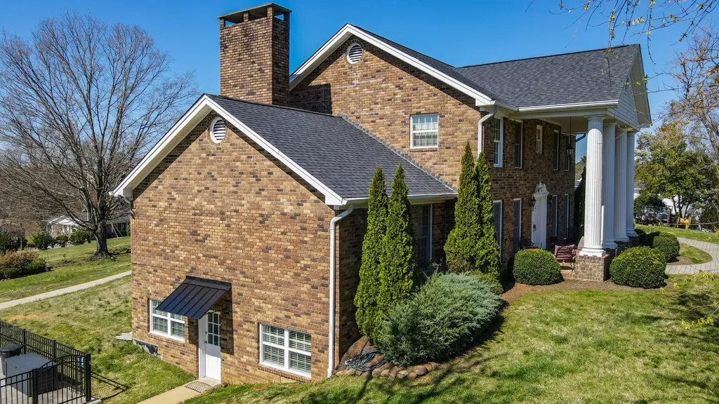 3700 Moreland Drive, NE Cleveland TN 37312