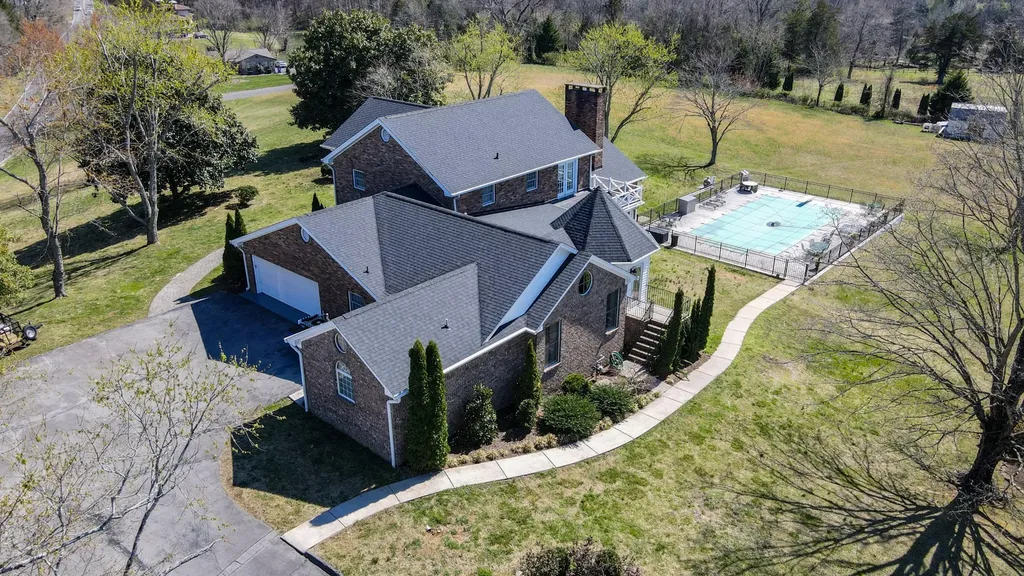 3700 Moreland Drive, NE Cleveland TN 37312