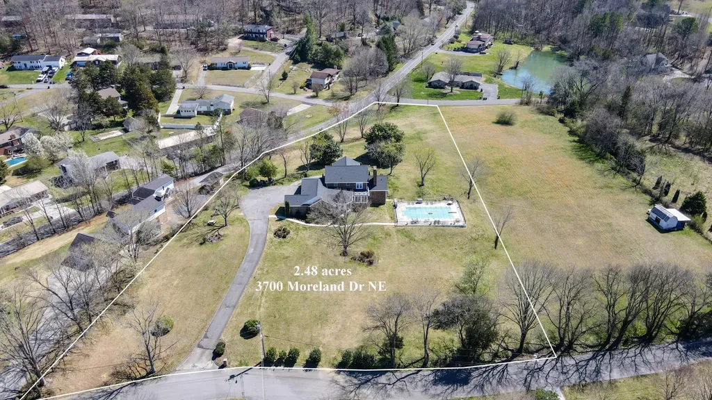 3700 Moreland Drive, NE Cleveland TN 37312
