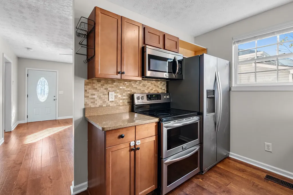 809 N Dupont Avenue Madison TN 37115