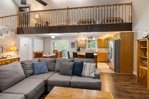 165 Kangaroo Ridge Road Byrdstown TN 38549