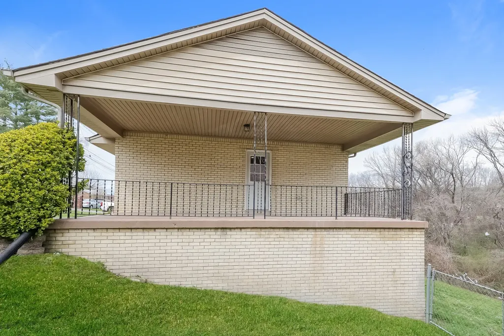 412 Tampa Drive Nashville TN 37211