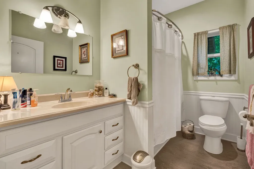 134 Mckinney Road Harriman TN 37748