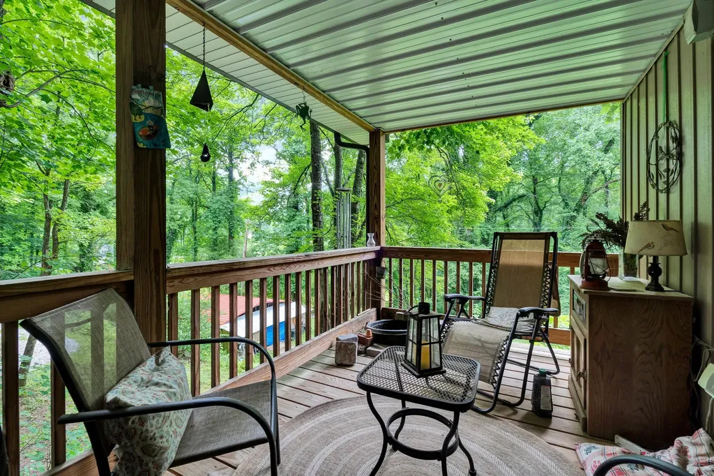 134 Mckinney Road Harriman TN 37748