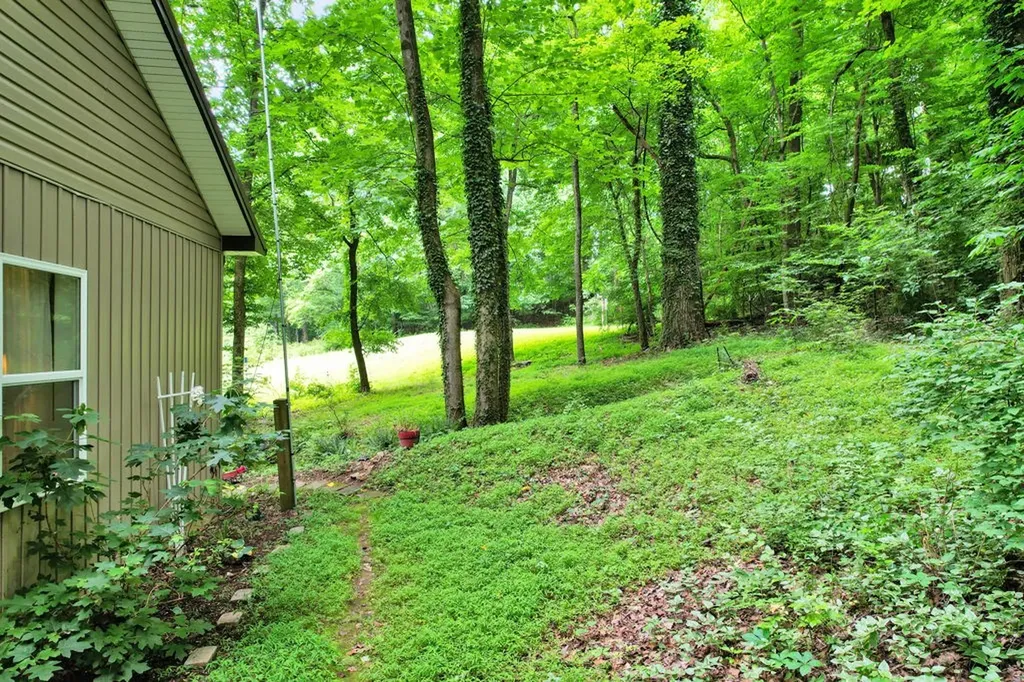134 Mckinney Road Harriman TN 37748