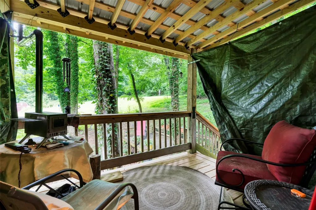 134 Mckinney Road Harriman TN 37748