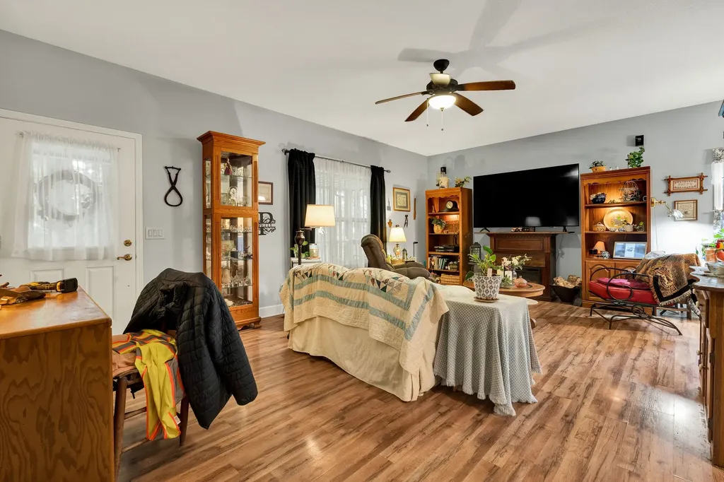 134 Mckinney Road Harriman TN 37748