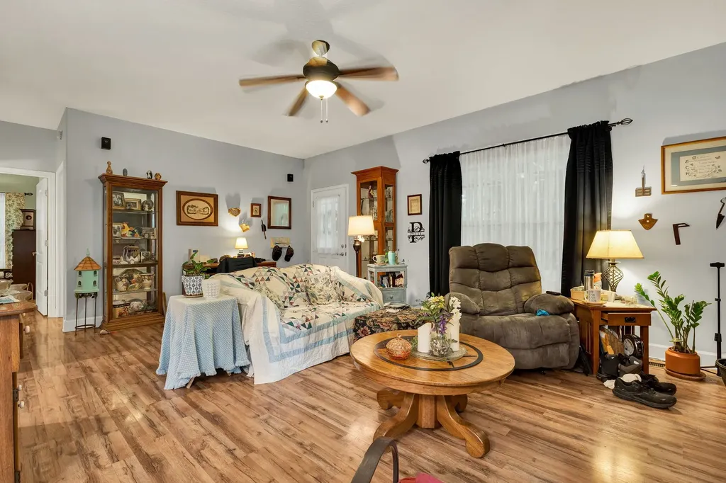 134 Mckinney Road Harriman TN 37748