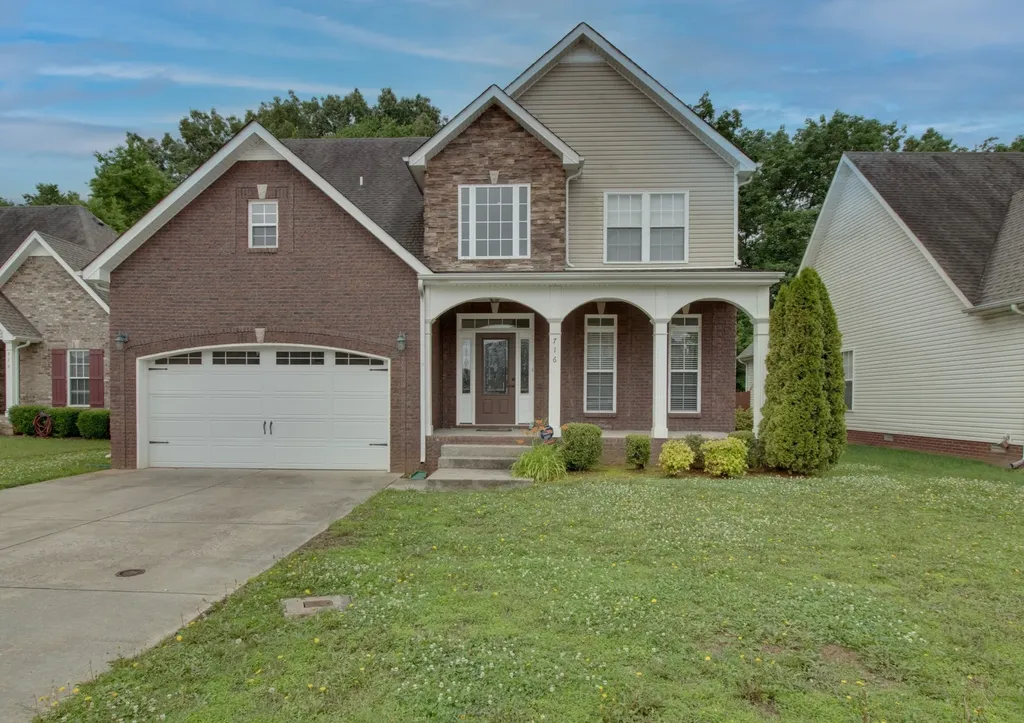 716 Cavalier Drive Clarksville TN 37040