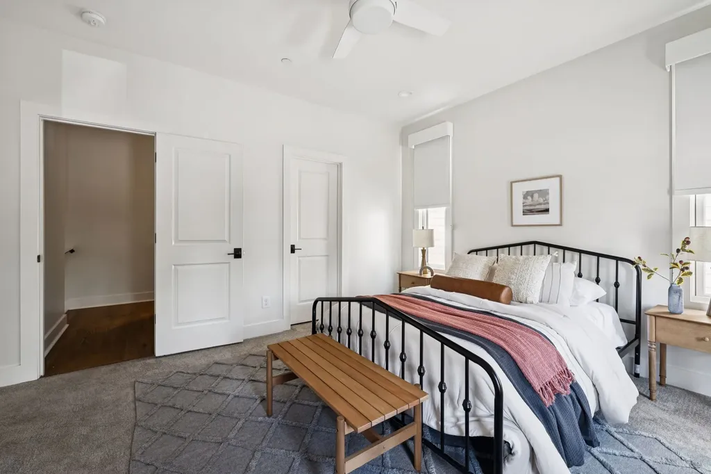 206 S 10th Street Nashville TN 37206
