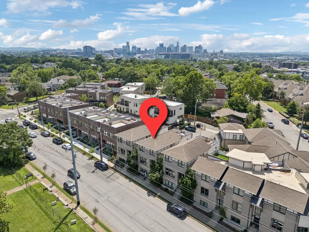 206 S 10th Street Nashville TN 37206