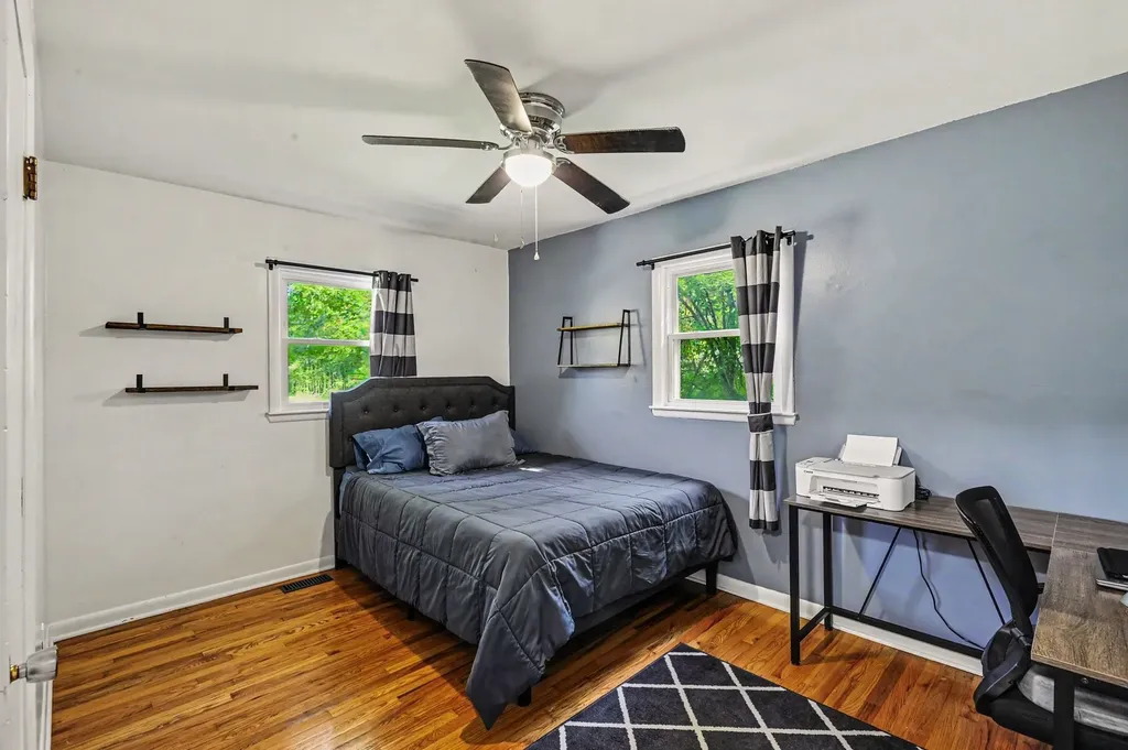 407 Portland Road White House TN 37188