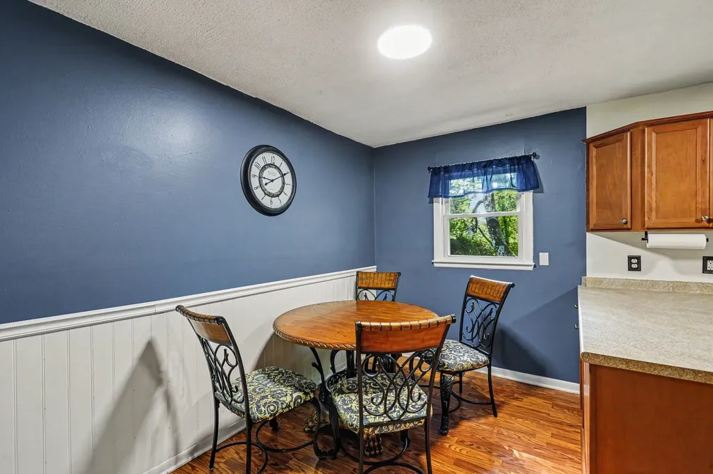 407 Portland Road White House TN 37188