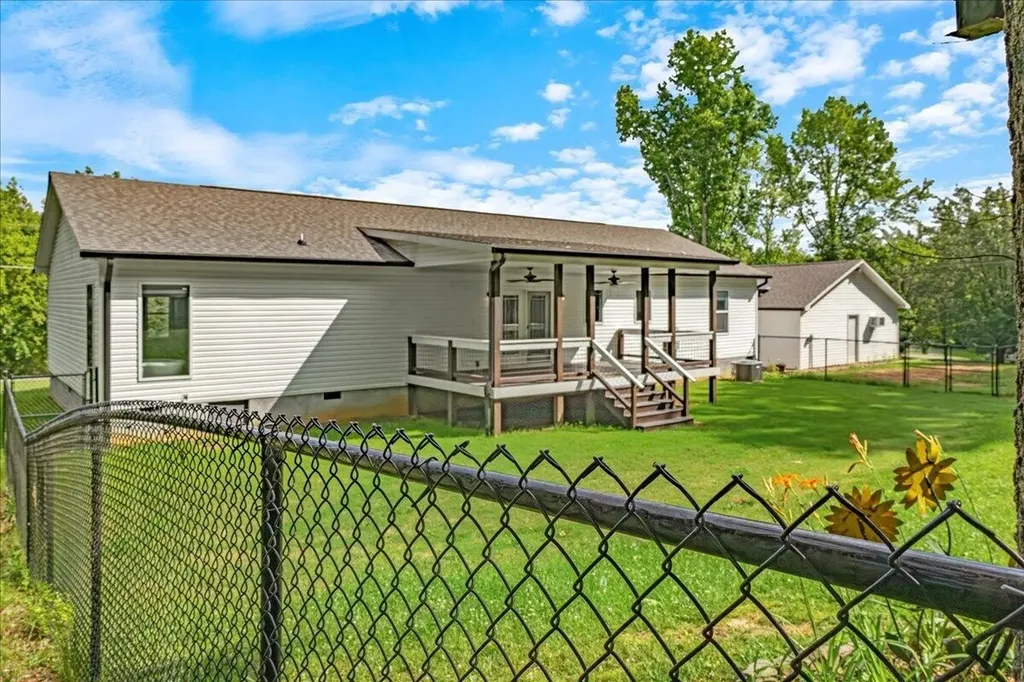 204 County Road 439 Athens TN 37303